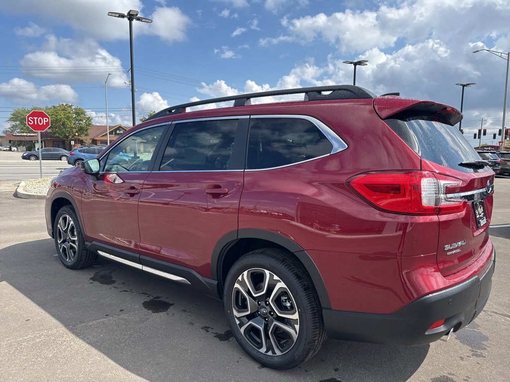 New 2025 Subaru Ascent Limited image 4