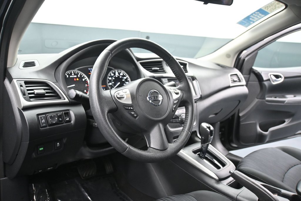 Used 2019 Nissan Sentra SV FWD image 19