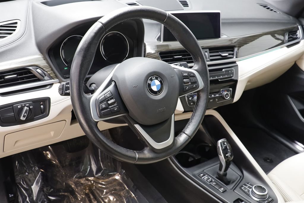 Used 2021 BMW X1 xDrive28i w/ Premium Package image 7