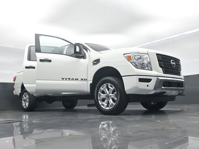 Used 2024 Nissan Titan SV w/ SV Convenience Package image 71