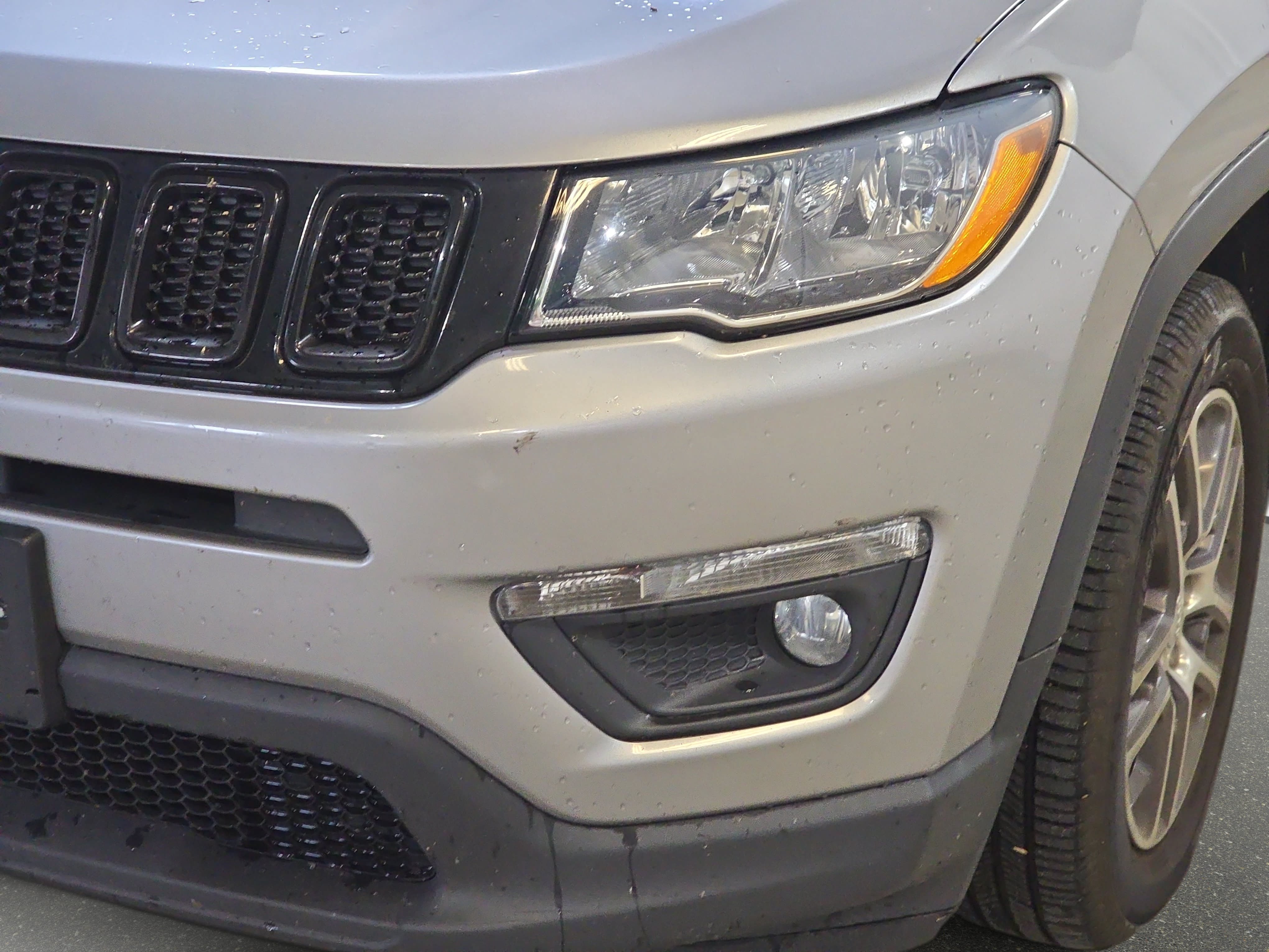 Used 2019 Jeep Compass Latitude w/ Popular Equipment Group FWD image 10