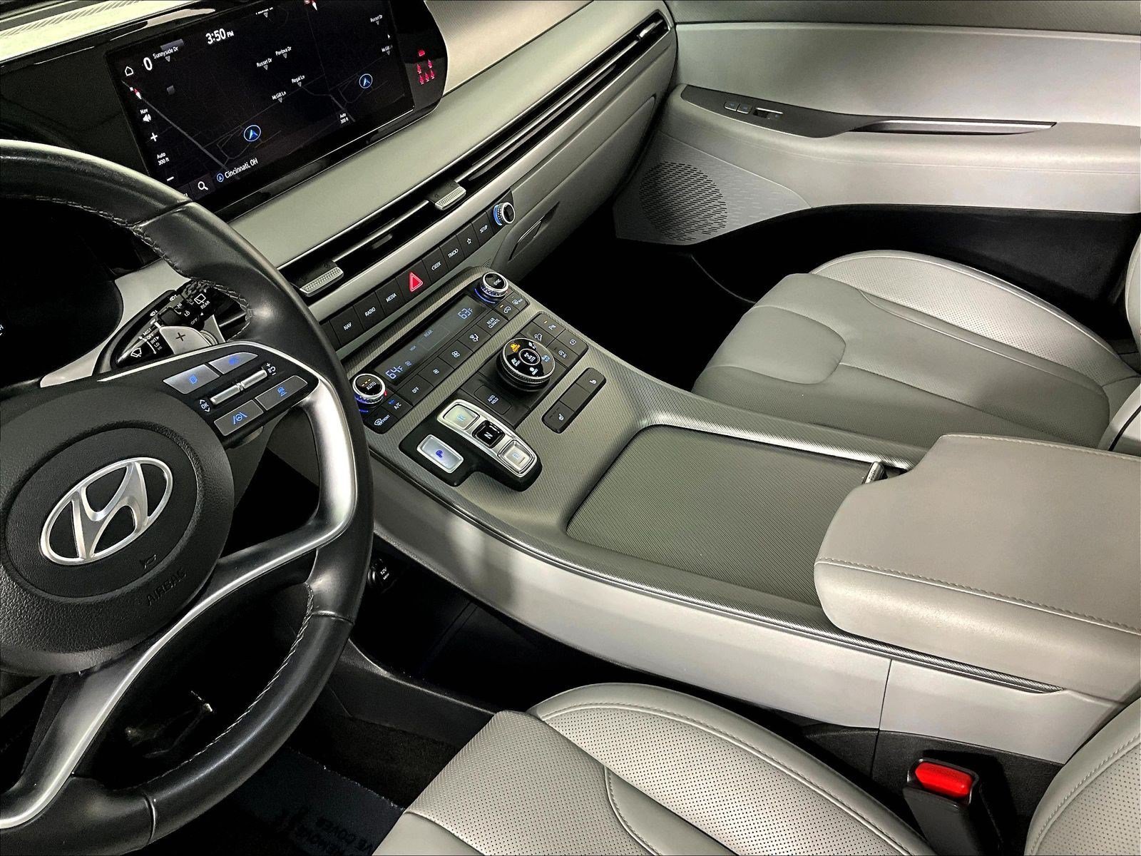 Used 2024 Hyundai Palisade SEL AWD/4WD image 18