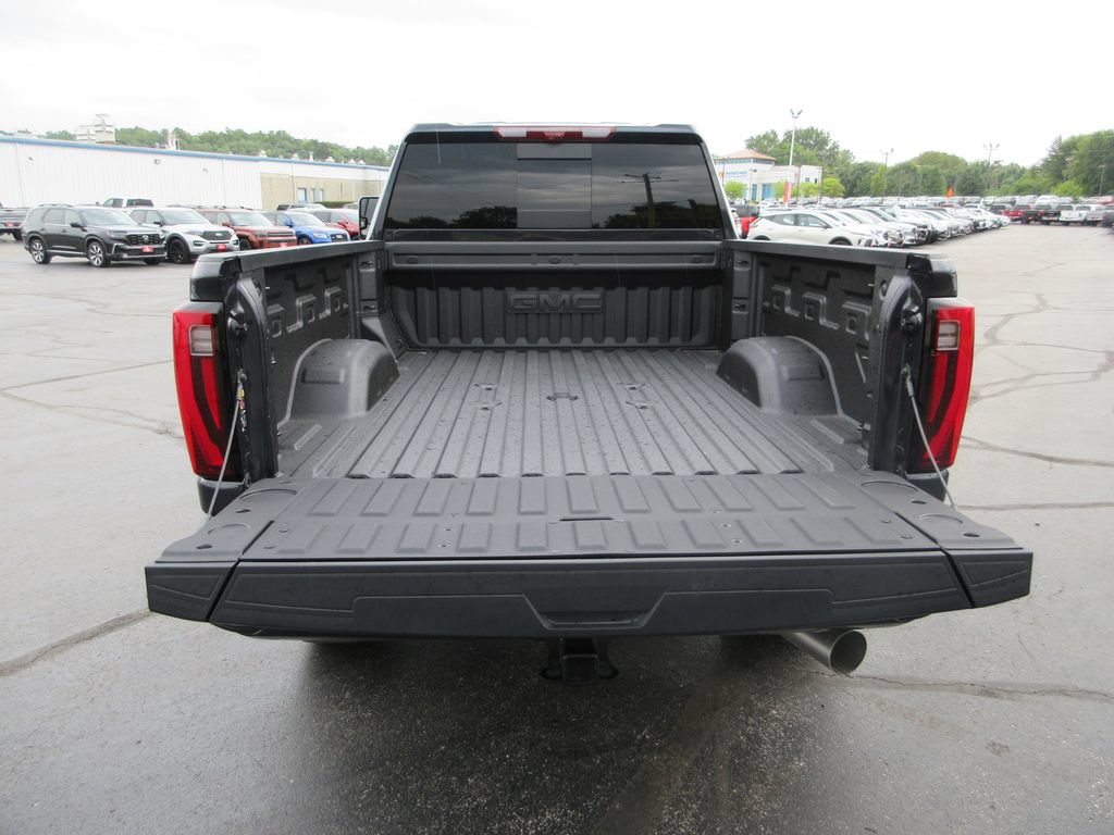 Certified 2026 GMC Sierra 2500 Denali Ultimate w/ Max Trailering Package AWD/4WD image 8