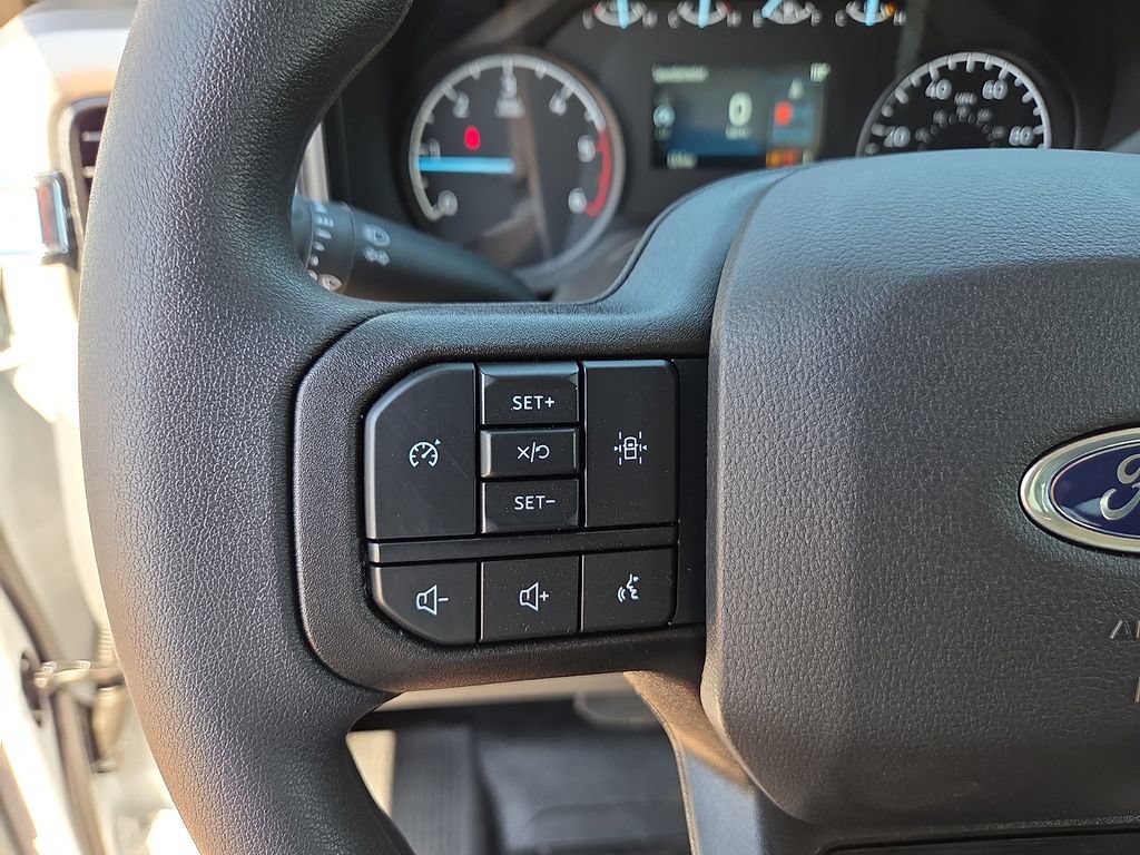 New 2026 Ford F350 XL w/ XL Chrome Package AWD/4WD image 22