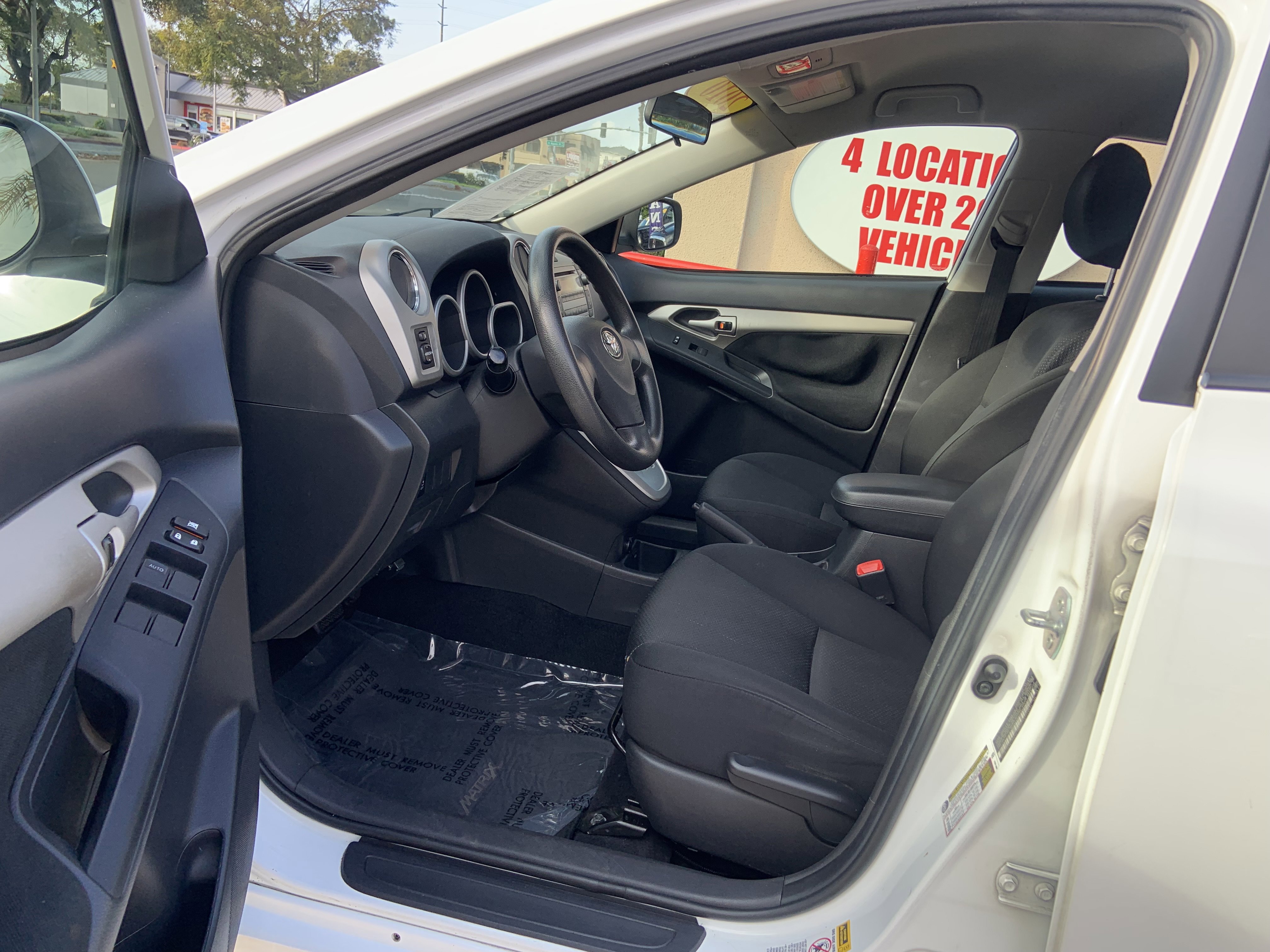 Used 2010 Toyota Matrix image 12