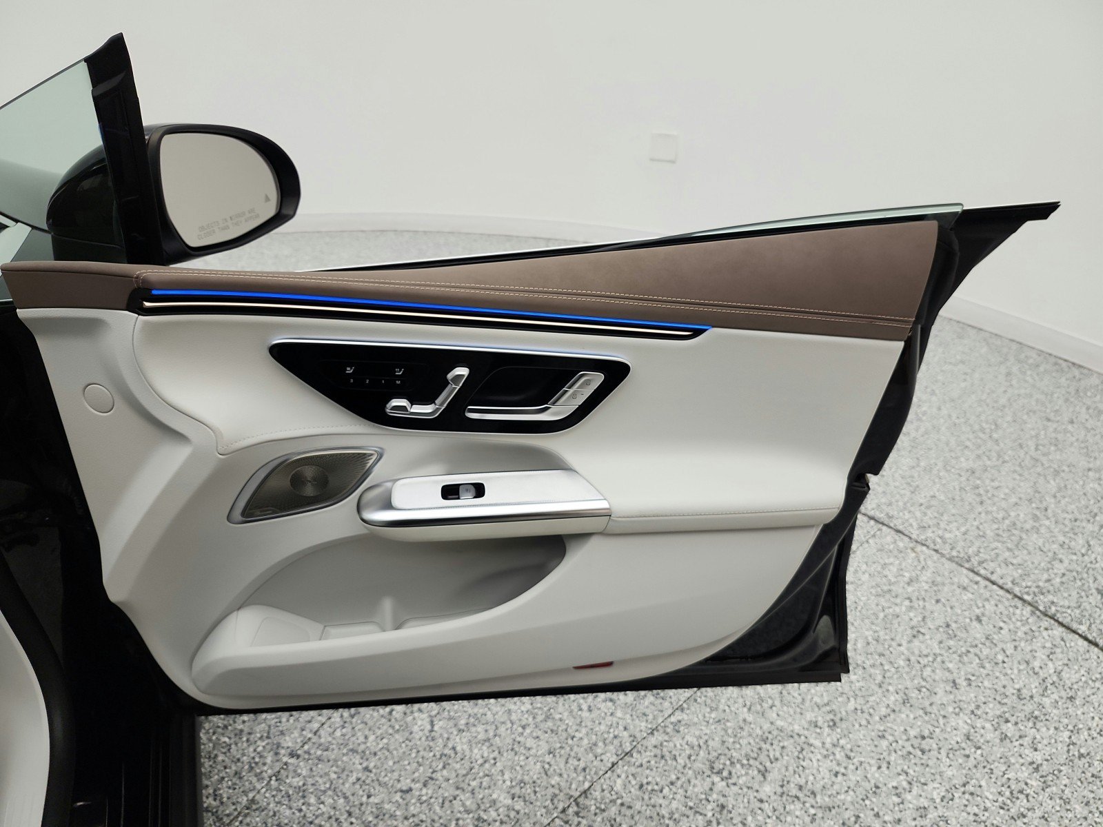 Used 2023 Mercedes-Benz EQE 350+ Sedan image 20