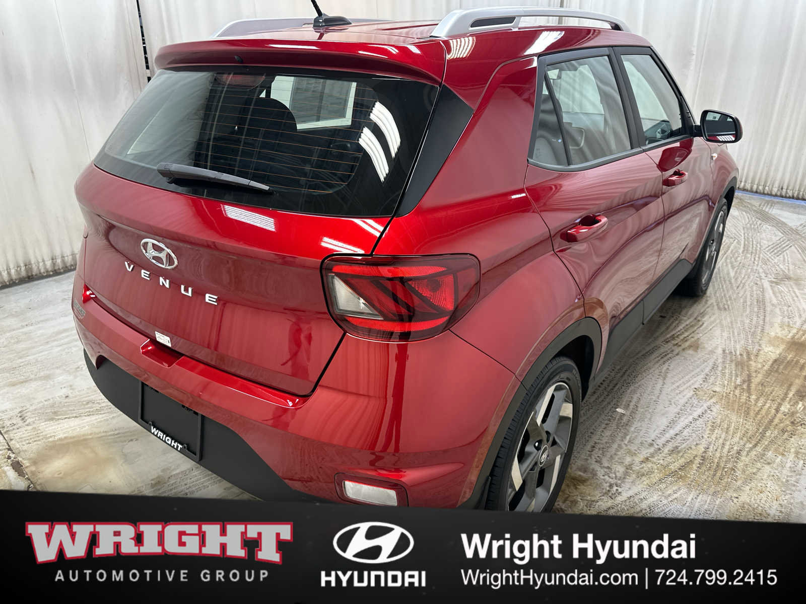 Certified 2025 Hyundai Venue SEL image 6