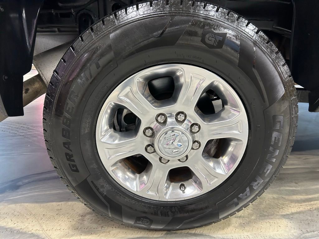 Used 2021 RAM 2500 Big Horn w/ Level 1 Equipment Group image 21