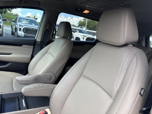 Used 2024 Honda Odyssey Touring image 16