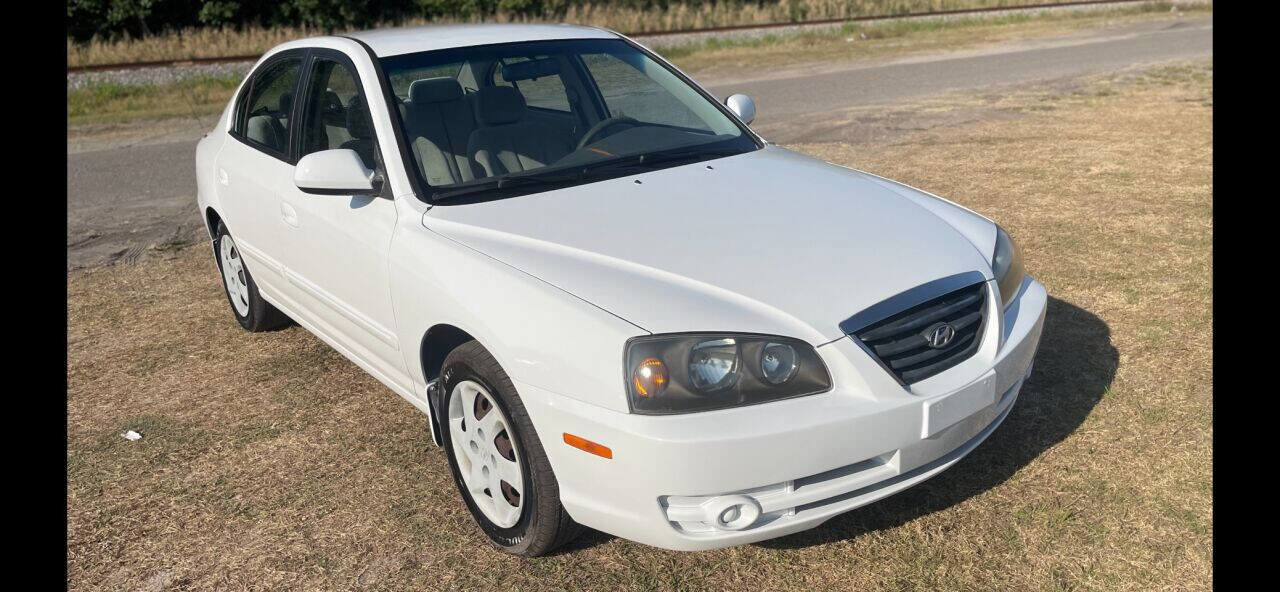 Used 2004 Hyundai Elantra GLS image 2