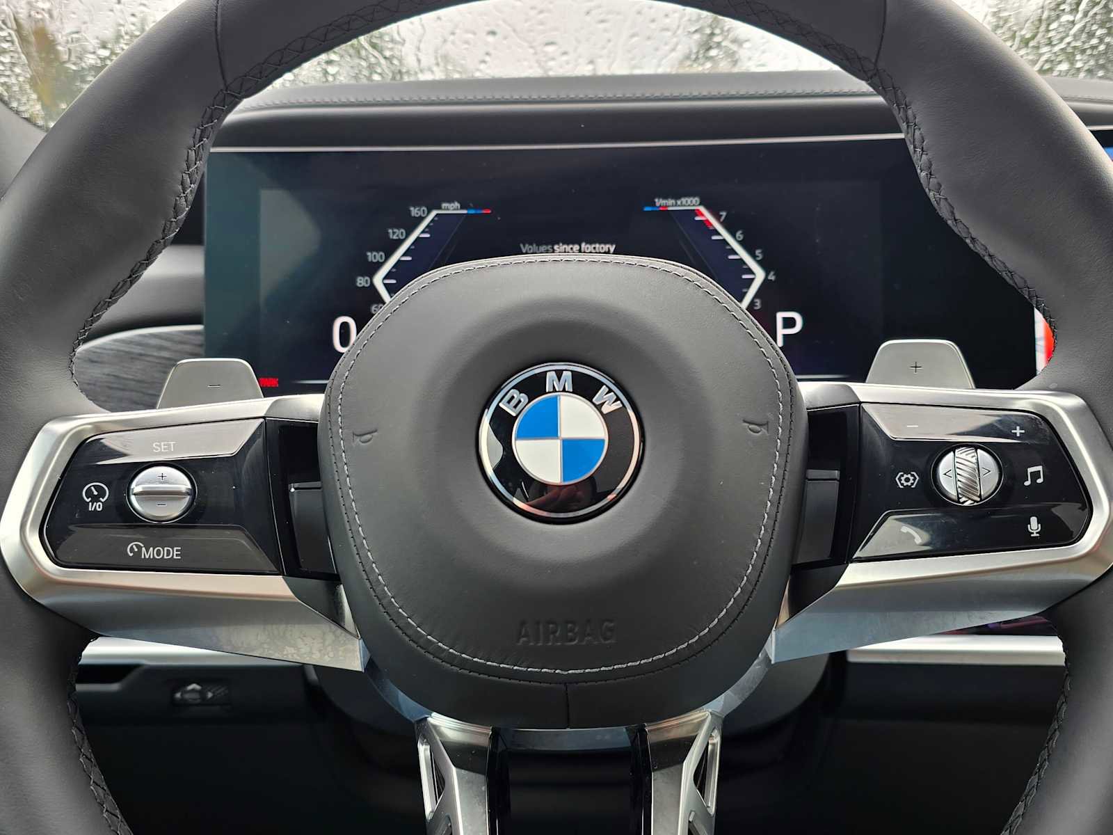 Used 2025 BMW 740i xDrive w/ Executive Package AWD/4WD image 26