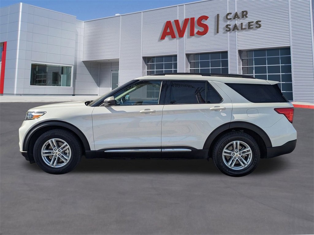 Used 2024 Ford Explorer XLT w/ Equipment Group 202A image 10