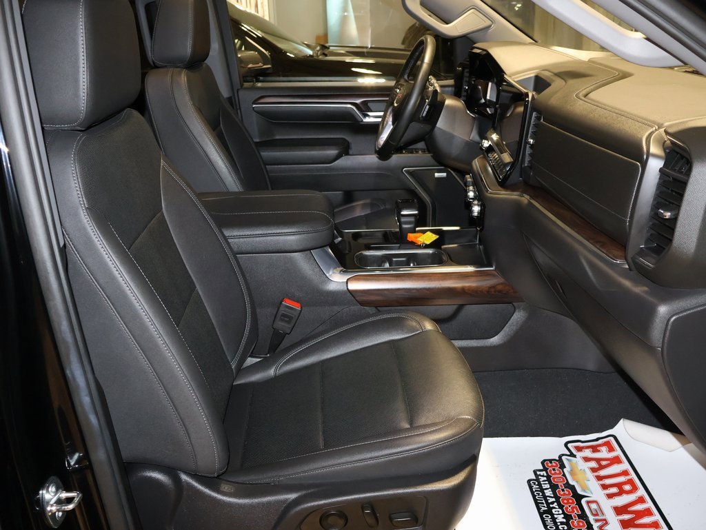 Certified 2023 GMC Sierra 1500 SLT w/ SLT Premium Package image 39