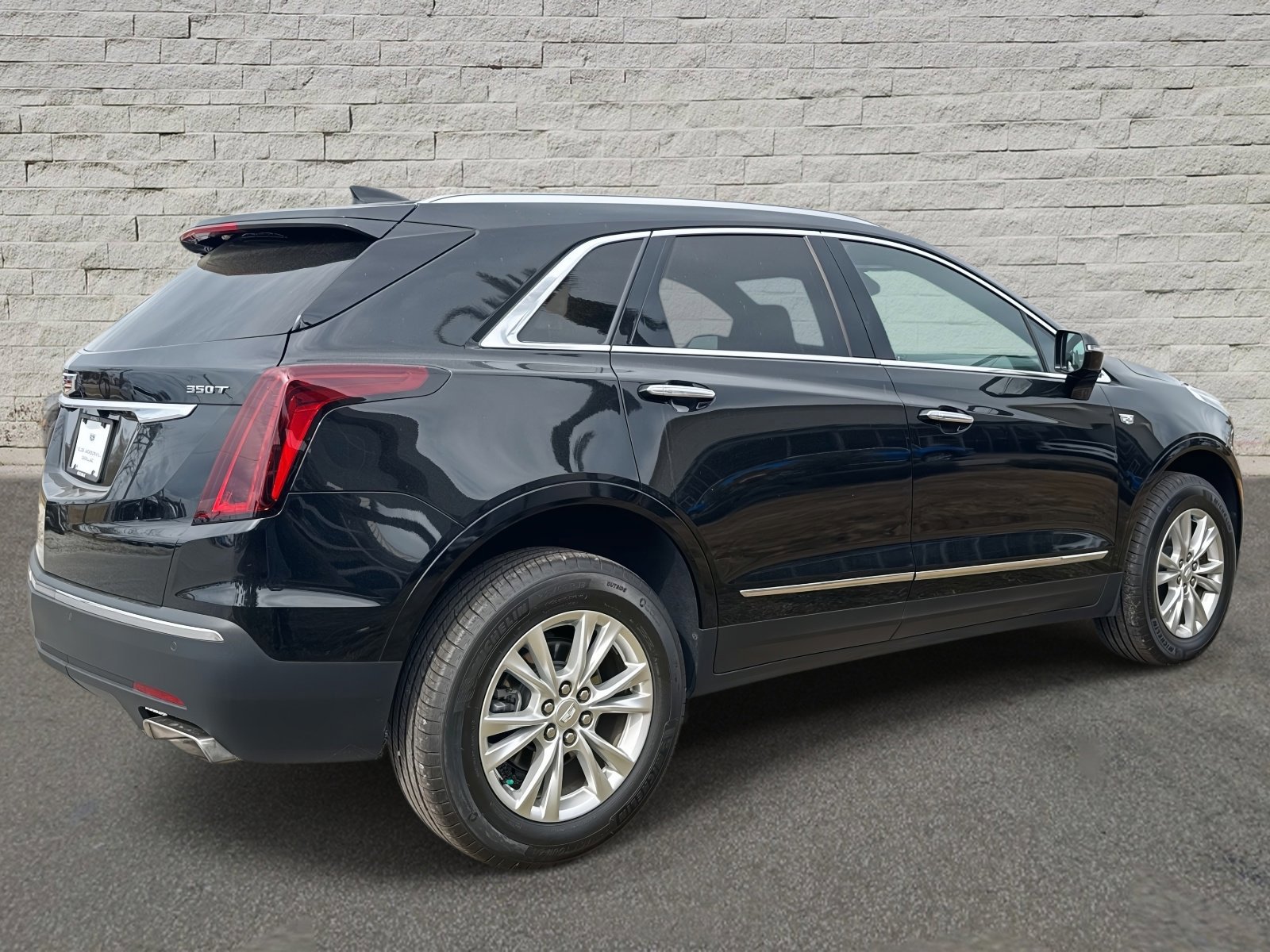 Certified 2023 Cadillac XT5 Luxury image 36