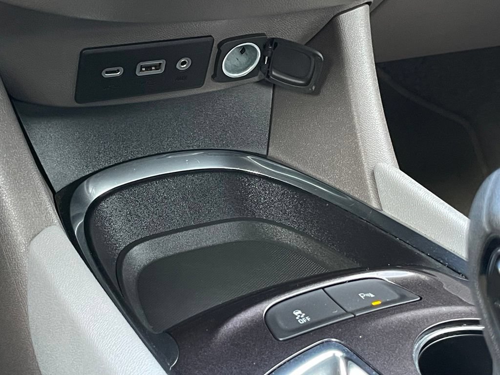 Used 2025 Chevrolet Malibu LT FWD image 19