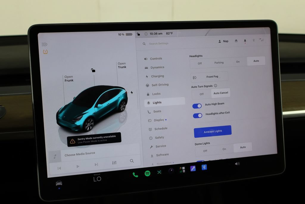 Used 2022 Tesla Model Y Long Range AWD/4WD image 33
