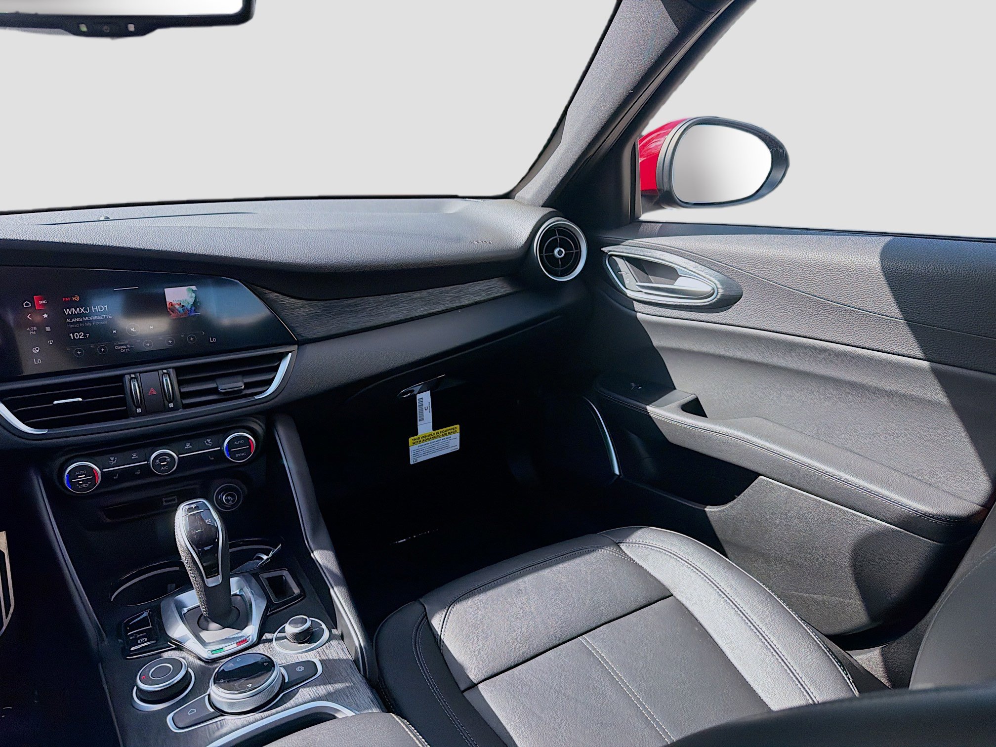 Used 2023 Alfa Romeo Giulia Sprint image 22