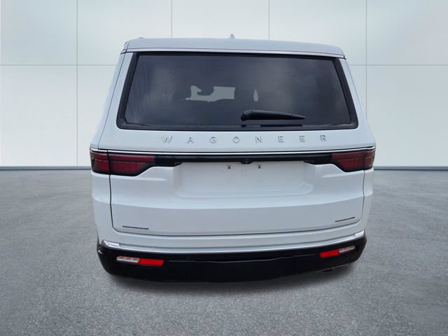 Used 2023 Jeep Wagoneer Series II AWD/4WD image 6