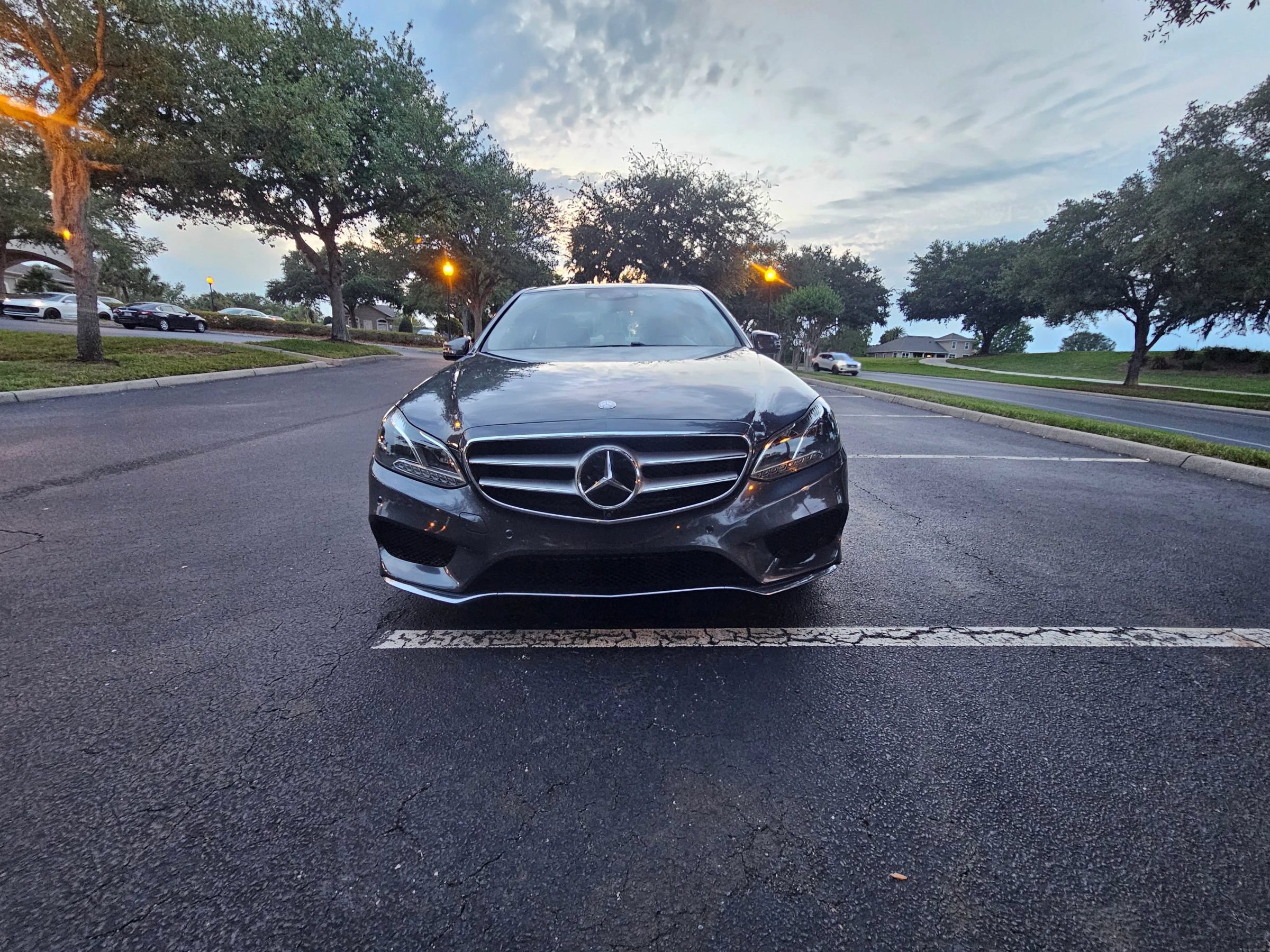 Used 2016 Mercedes-Benz E 350 Sedan image 3