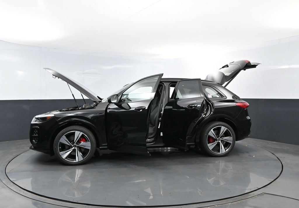 New 2026 Audi SQ5 Premium Plus AWD/4WD image 30