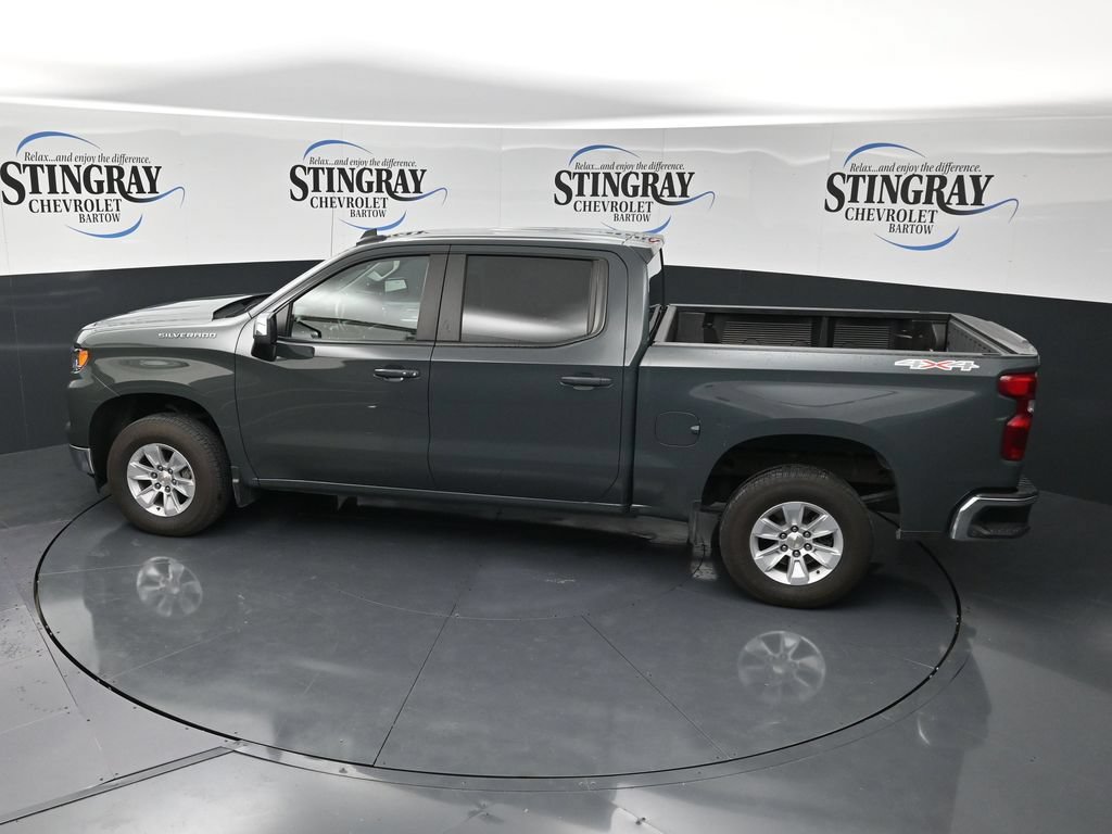 Used 2025 Chevrolet Silverado 1500 LT AWD/4WD image 22