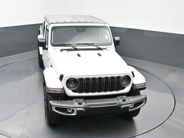 Used 2024 Jeep Gladiator Sport image 38