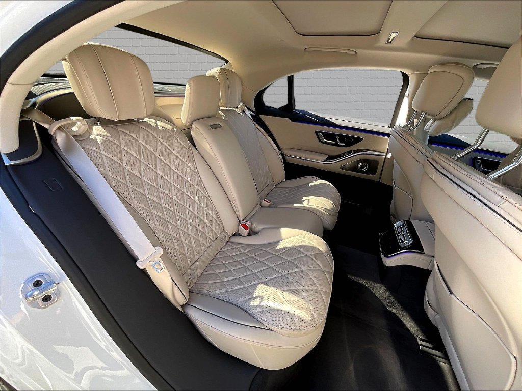 Used 2025 Mercedes-Benz S 580 4MATIC Sedan image 21