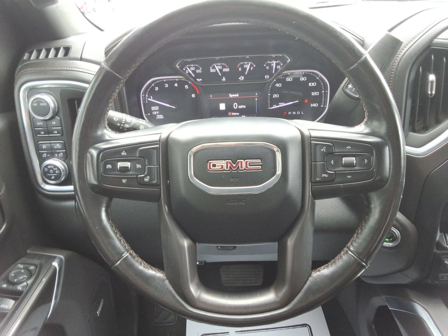Used 2021 GMC Sierra 1500 AT4 w/ AT4 Value Package AWD/4WD image 11