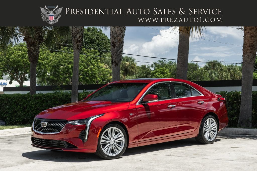 Used 2025 Cadillac CT4 Premium Luxury RWD image 1