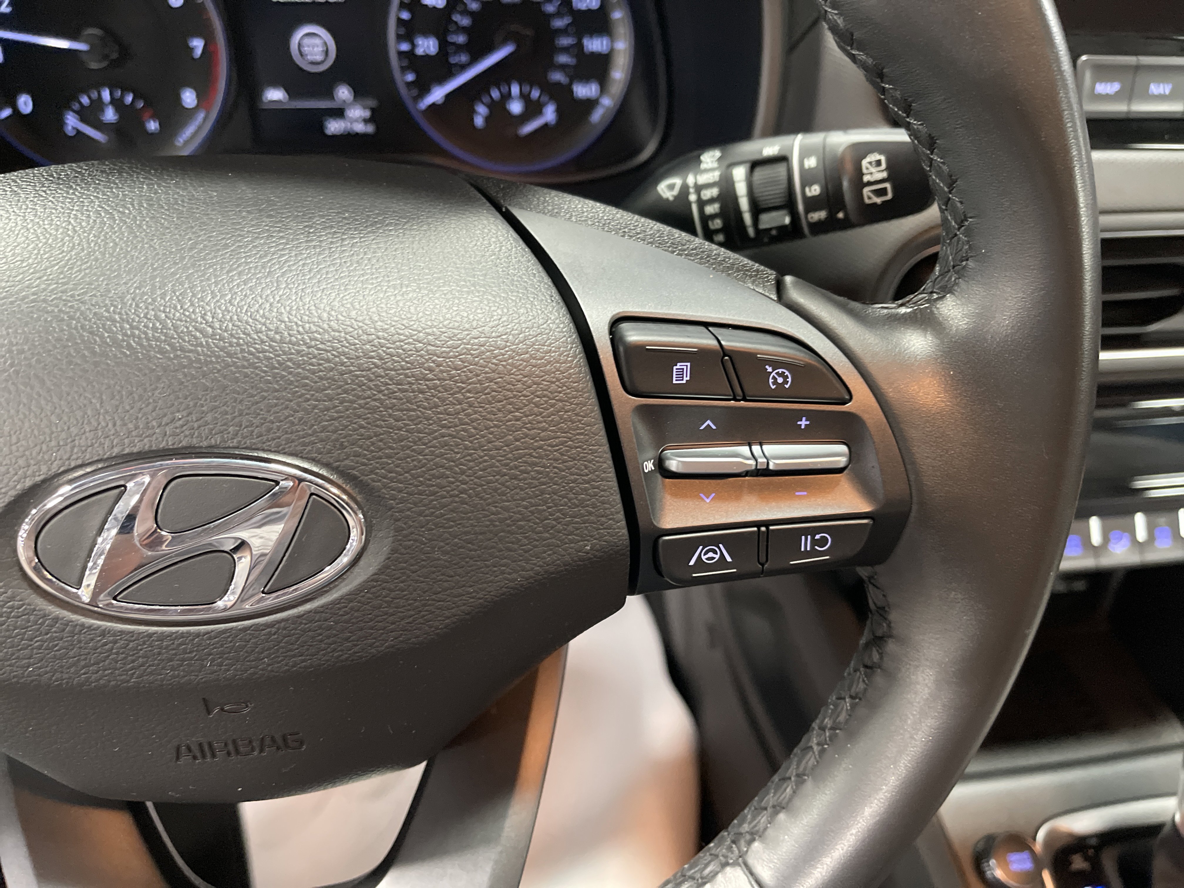 Used 2023 Hyundai Kona SEL w/ Convenience Package image 19