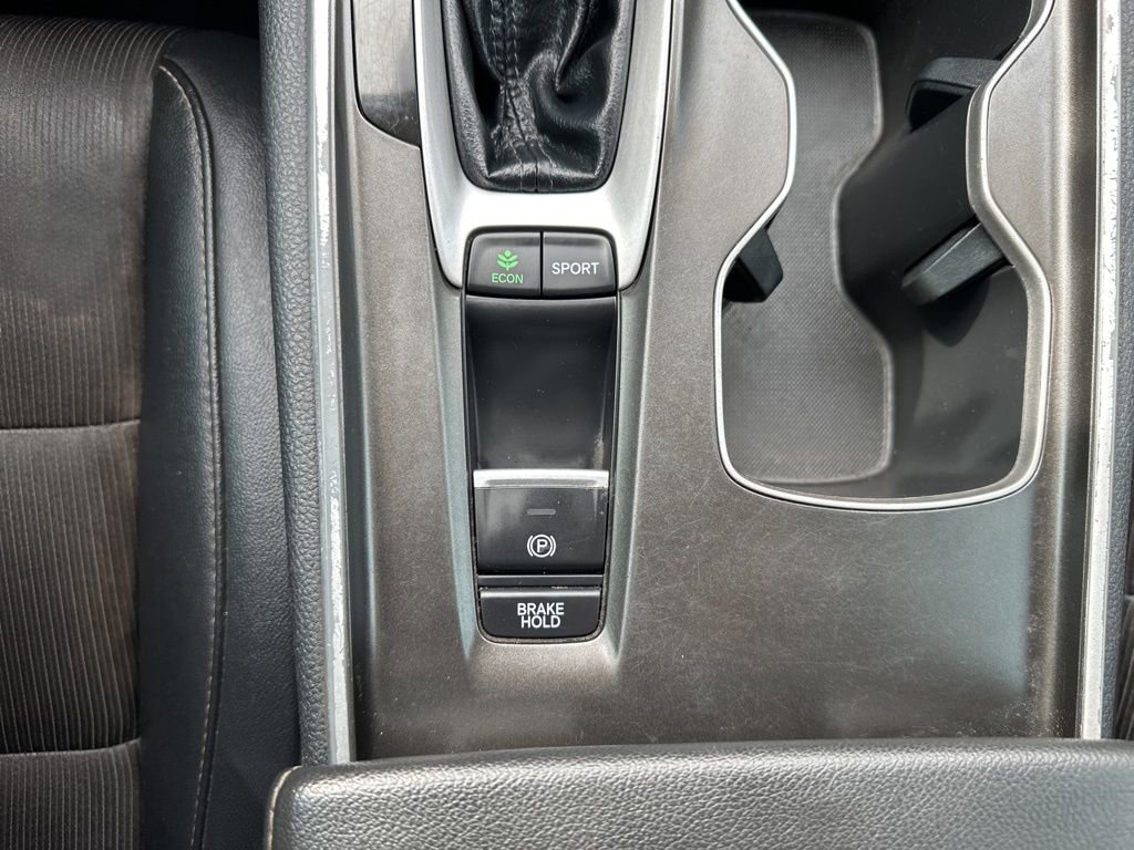 Used 2020 Honda Accord Sport image 8