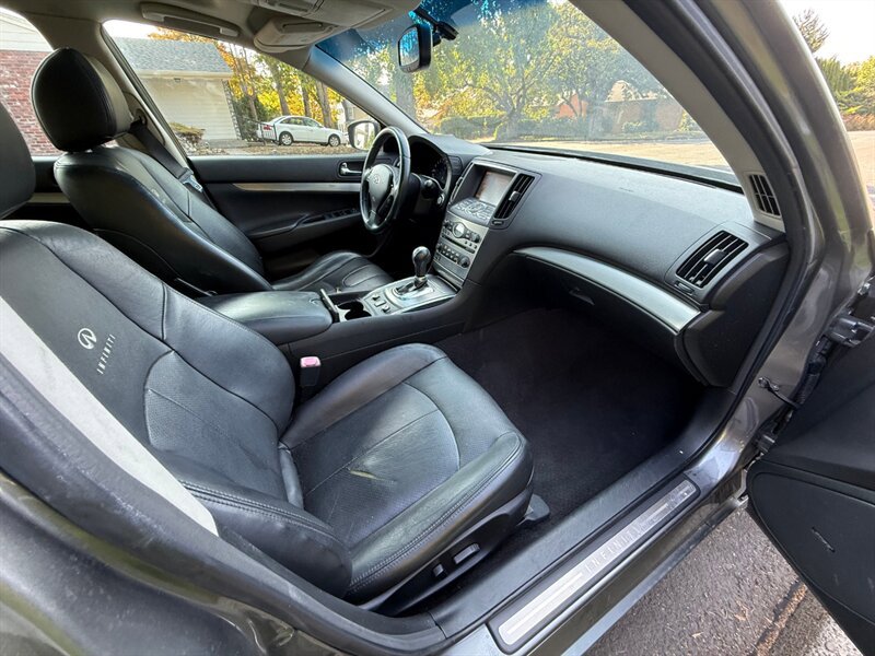Used 2013 INFINITI G37 x w/ Premium Pkg AWD/4WD image 10