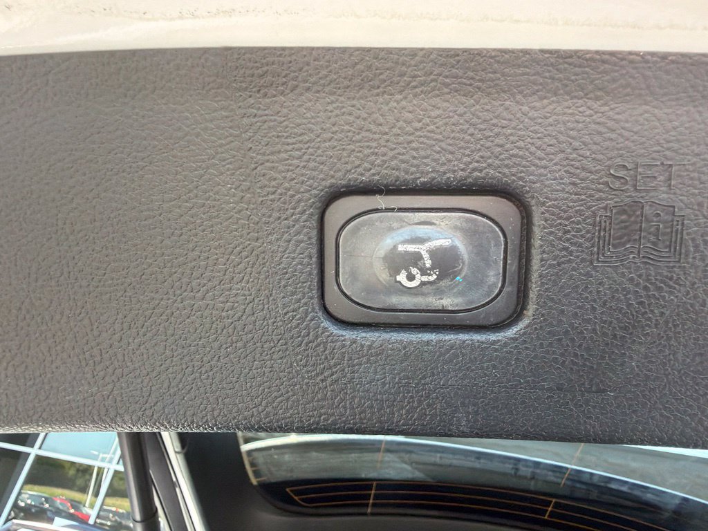 Used 2023 Ford Edge SEL w/ Convenience Package AWD/4WD image 16