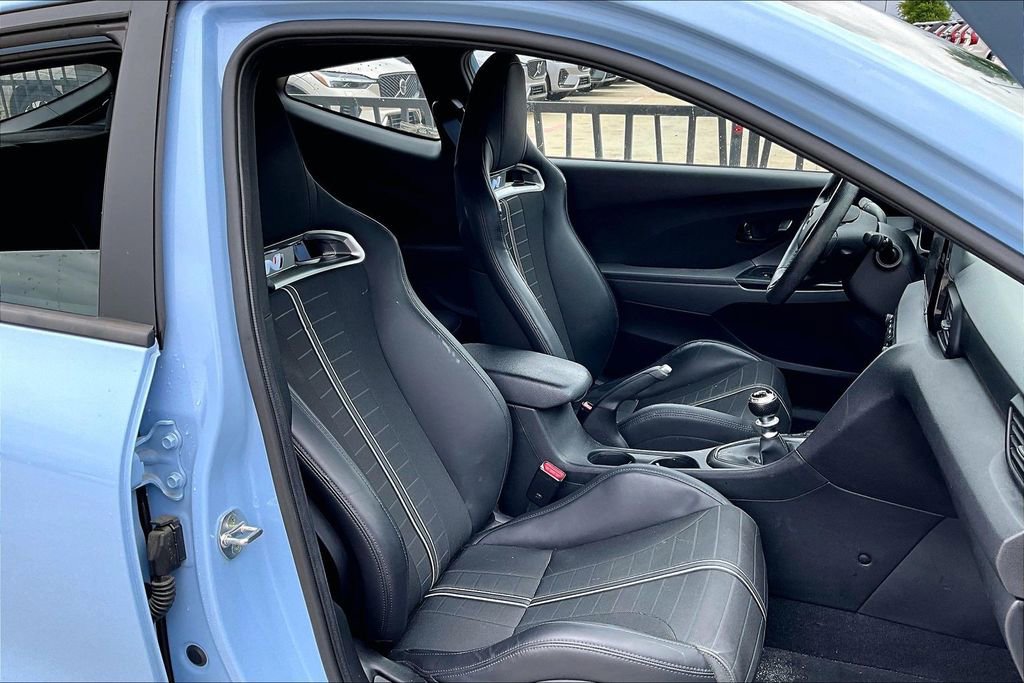 Used 2022 Hyundai Veloster N FWD image 9