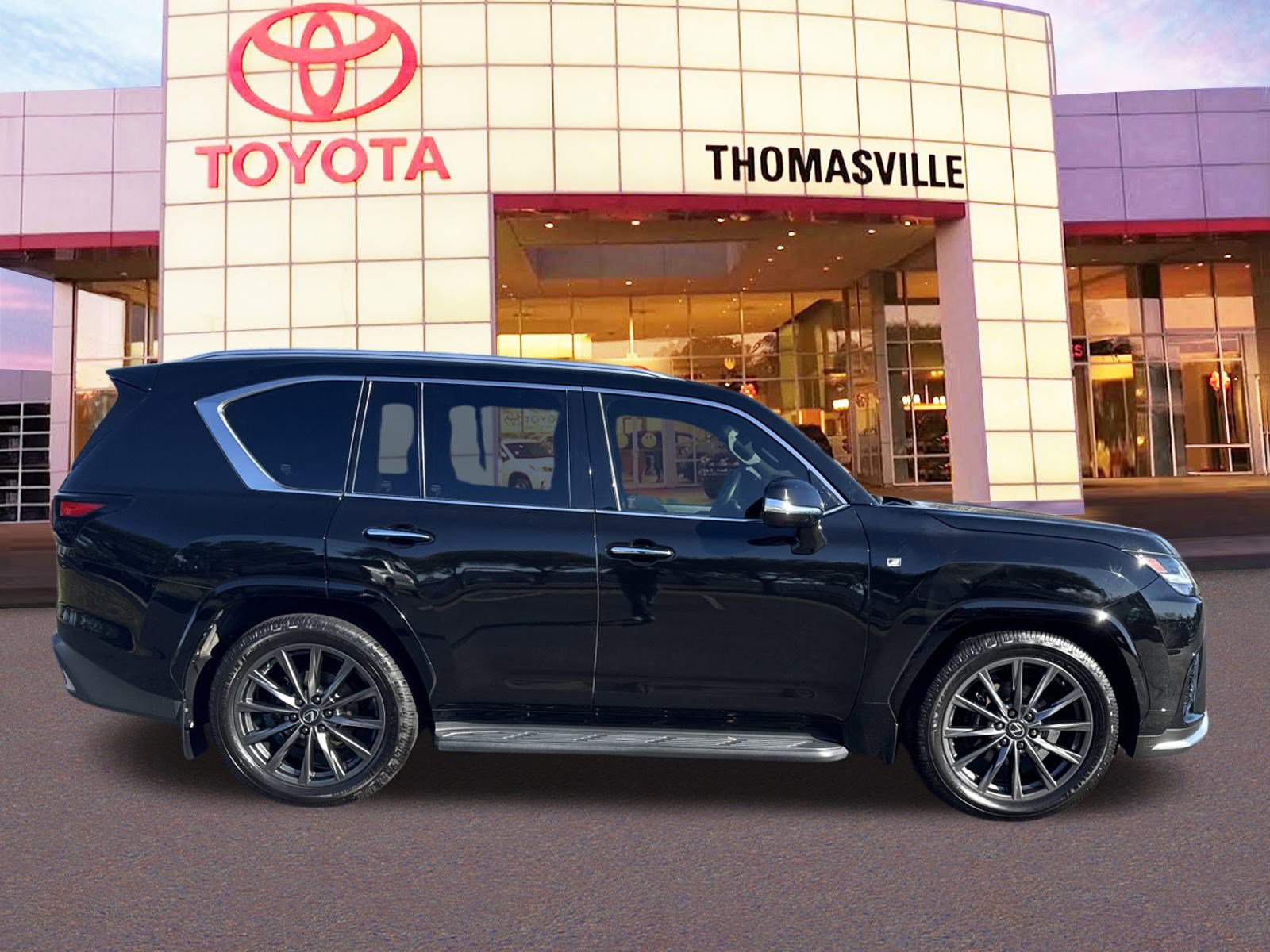 Used 2024 Lexus LX 600 F Sport AWD/4WD image 4