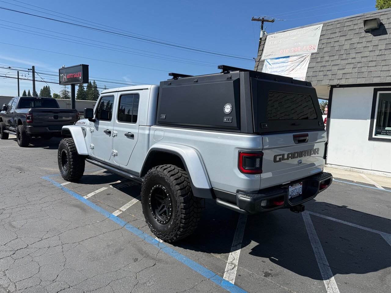 Used 2022 Jeep Gladiator Rubicon w/ Cold Weather Group AWD/4WD image 7