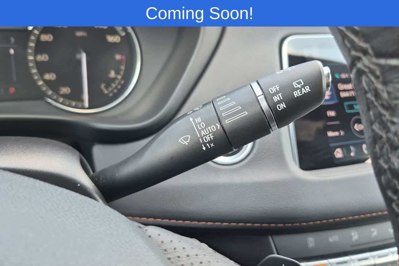 Used 2023 Cadillac XT4 Sport w/ Cold Weather Package AWD/4WD image 26