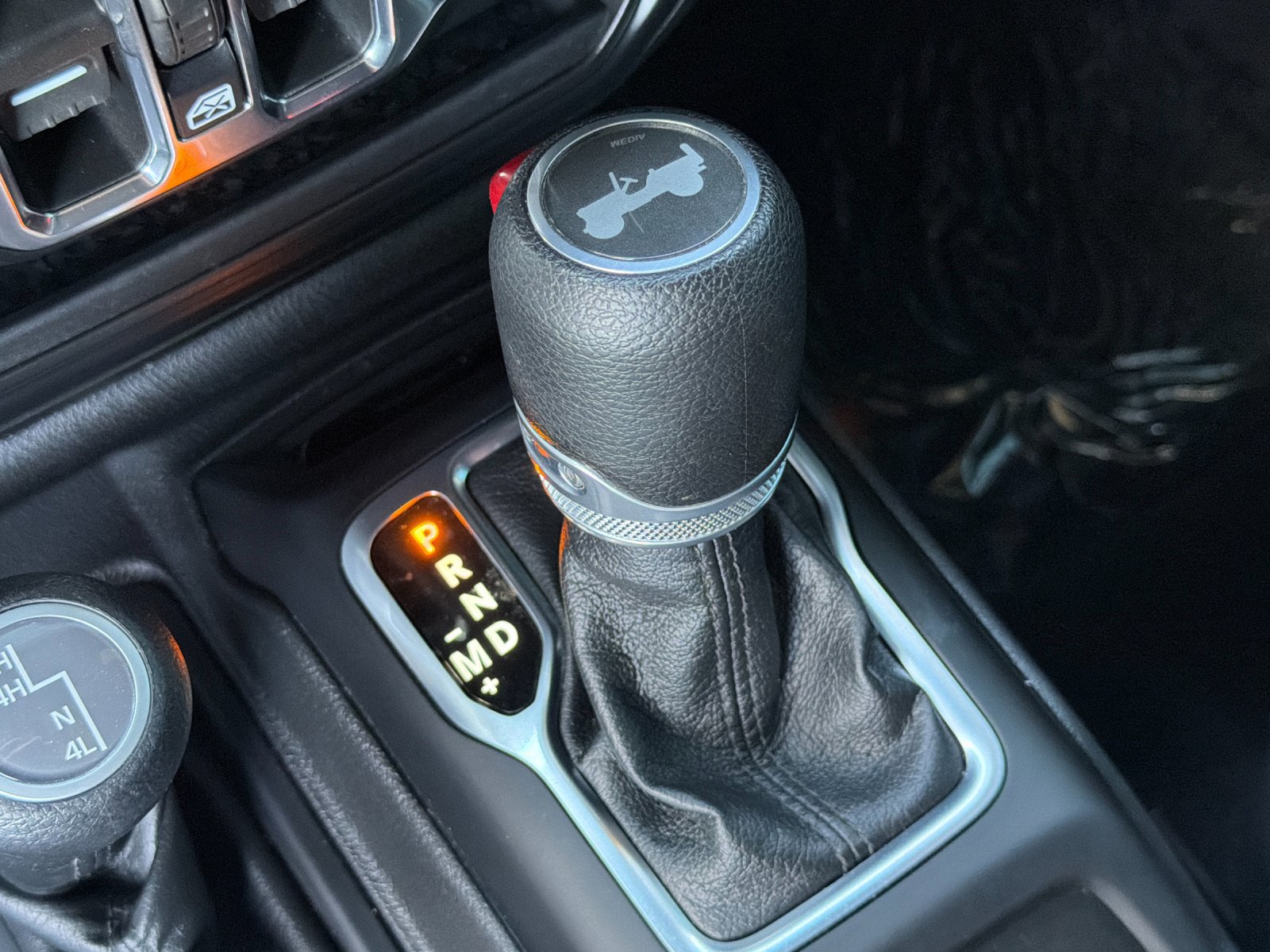 Used 2021 Jeep Wrangler Unlimited Sport AWD/4WD image 25