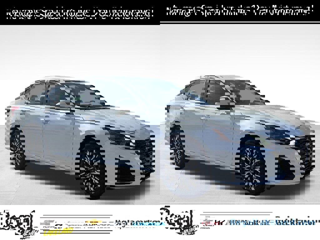 Used 2024 Nissan Altima 2.5 SV w/ SV Premium Package image 1