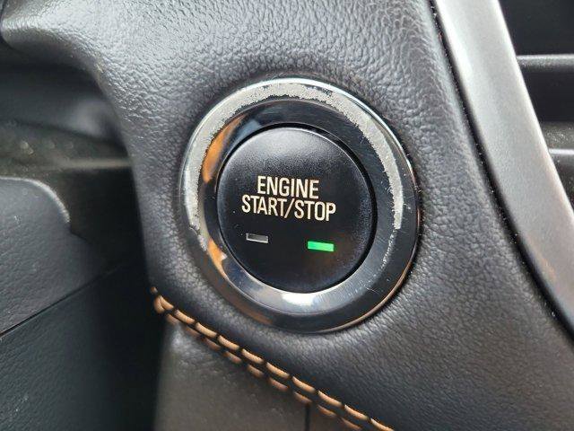 Used 2021 Chevrolet Trax LT w/ Redline Edition image 21