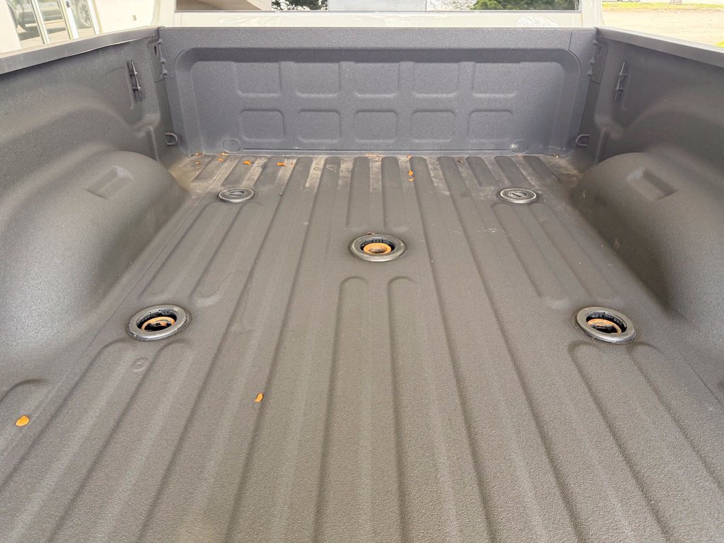 Used 2025 RAM 3500 Laramie w/ Night Edition AWD/4WD image 39