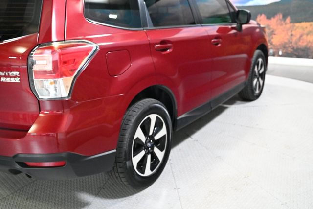 Used 2017 Subaru Forester 2.5i w/ Alloy Wheel Package AWD/4WD image 8