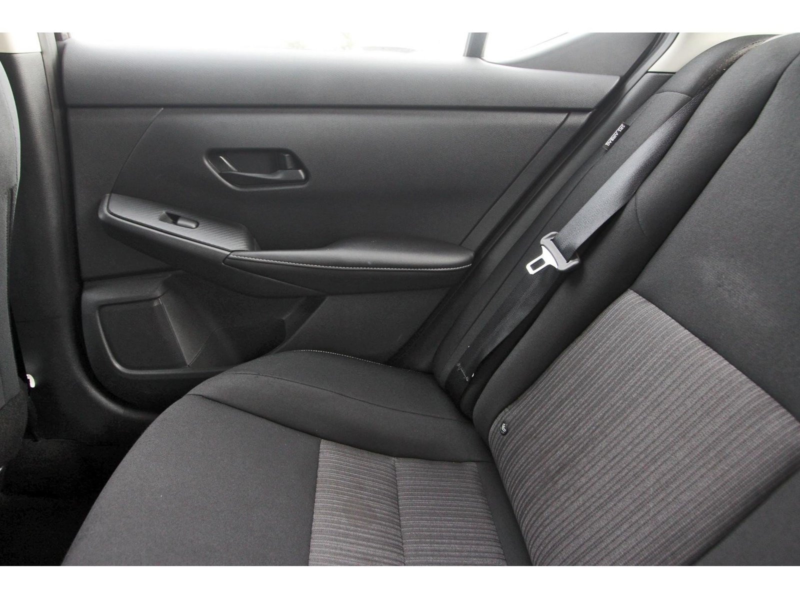 Certified 2024 Nissan Sentra SV w/ All-Weather Package FWD image 15