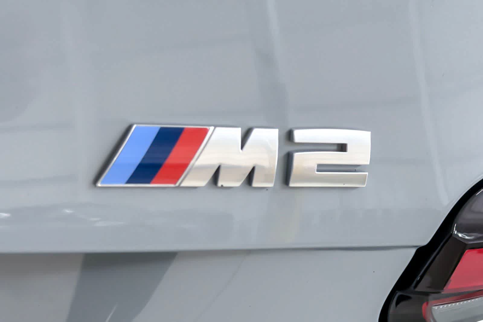 Used 2023 BMW M2 w/ Lighting Package RWD image 27