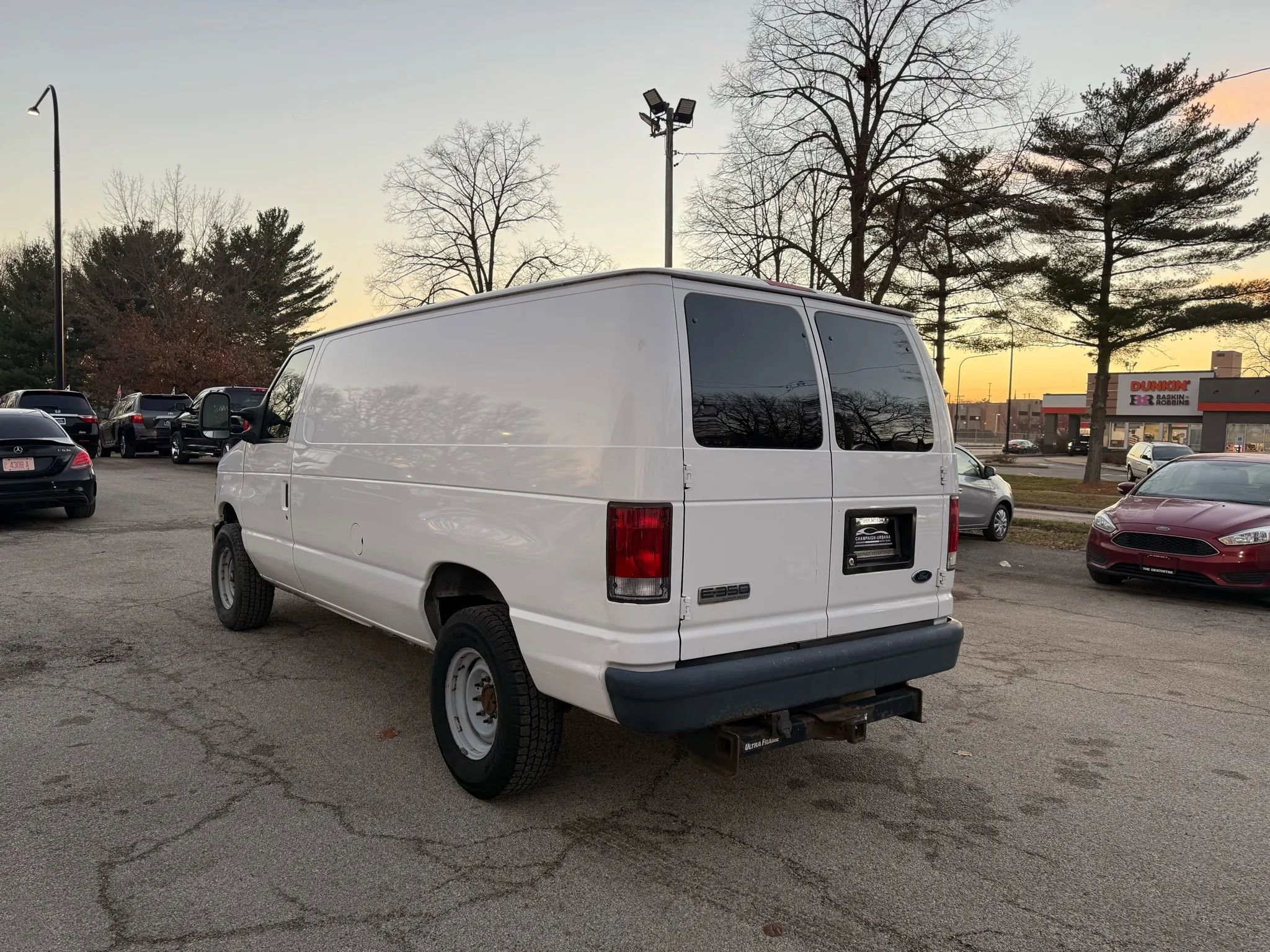 Used 2008 Ford E-350 and Econoline 350 Super Duty image 5