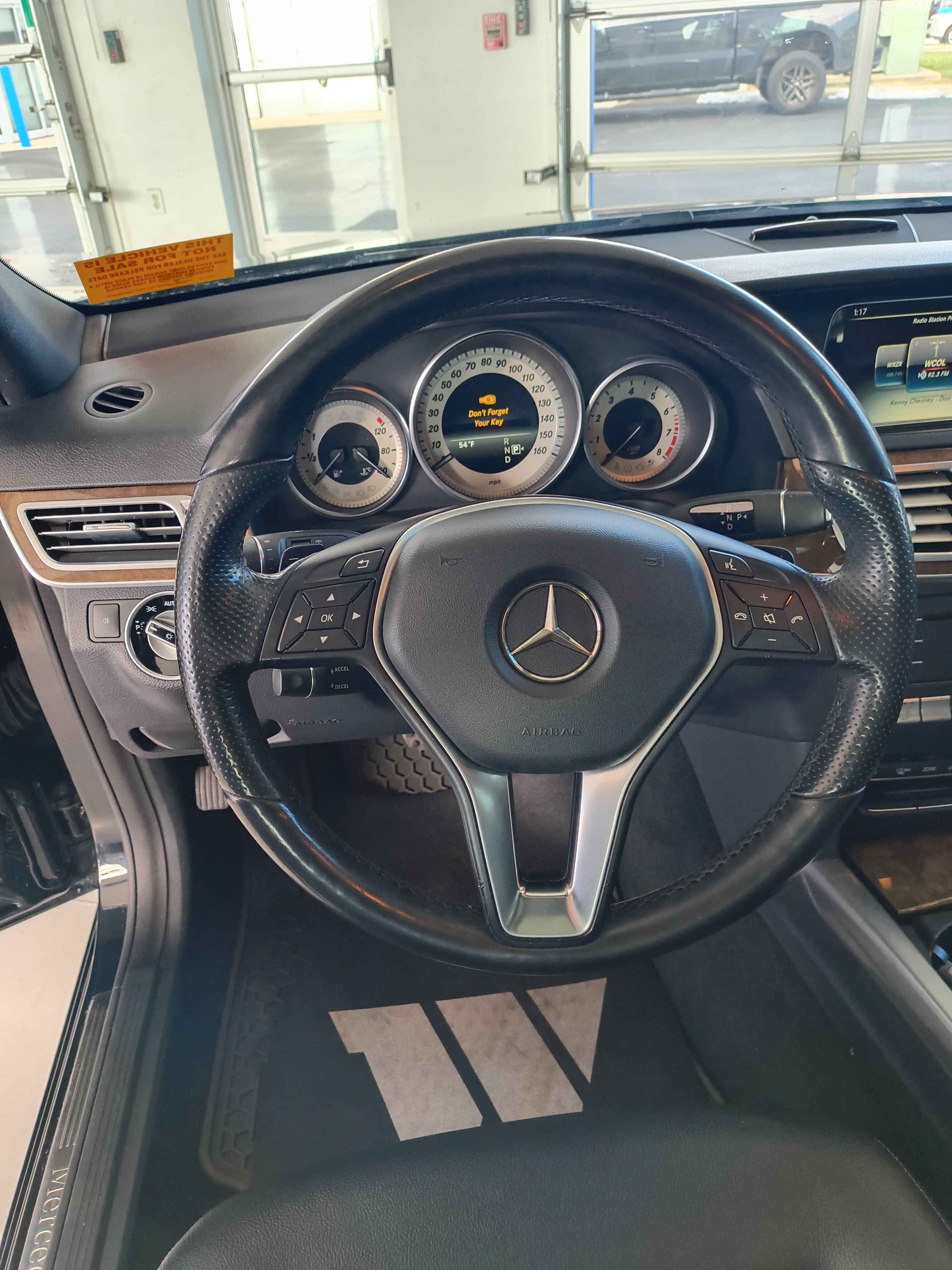 Used 2016 Mercedes-Benz E 350 4MATIC Wagon image 11