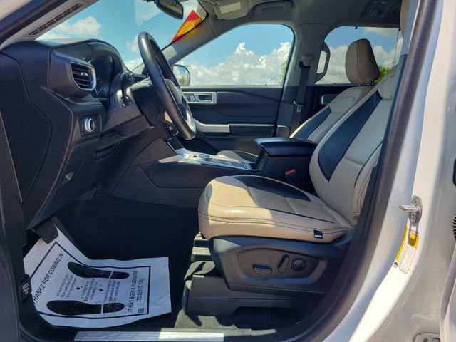 Used 2022 Ford Explorer Limited RWD image 16
