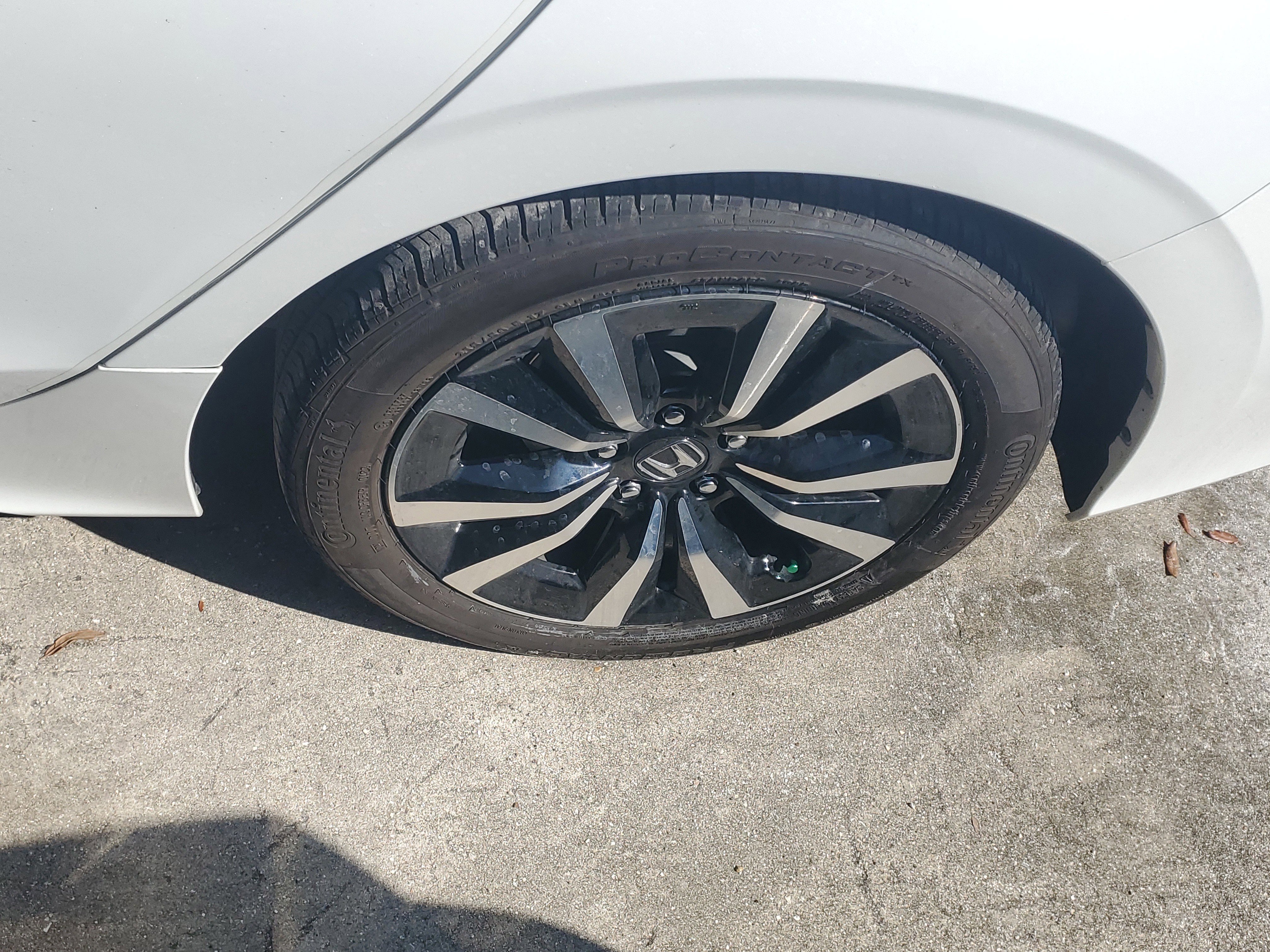 Used 2023 Honda Civic EX-L image 7