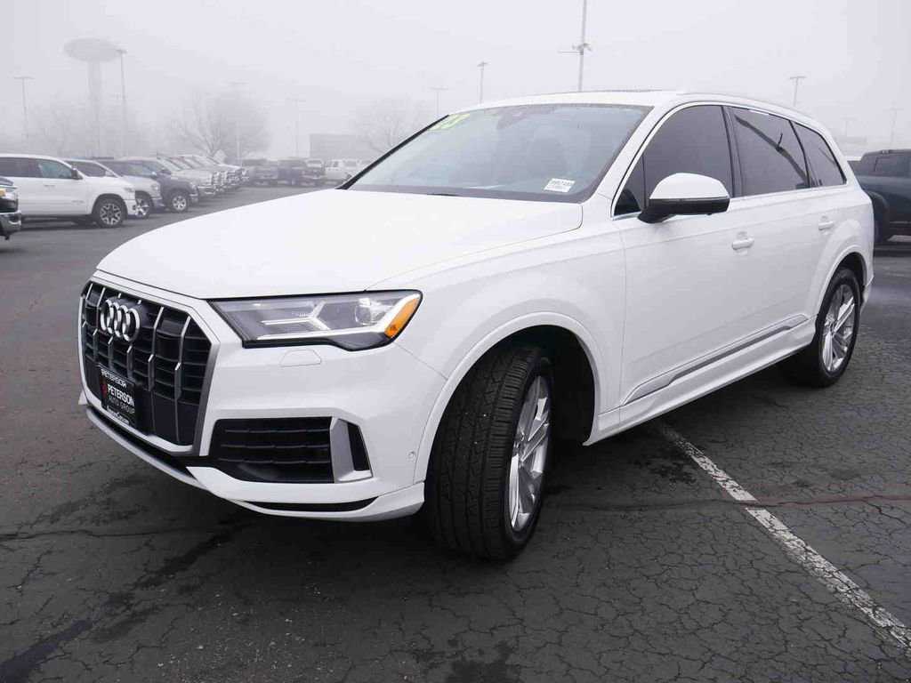 Used 2023 Audi Q7 3.0T Premium Plus image 4