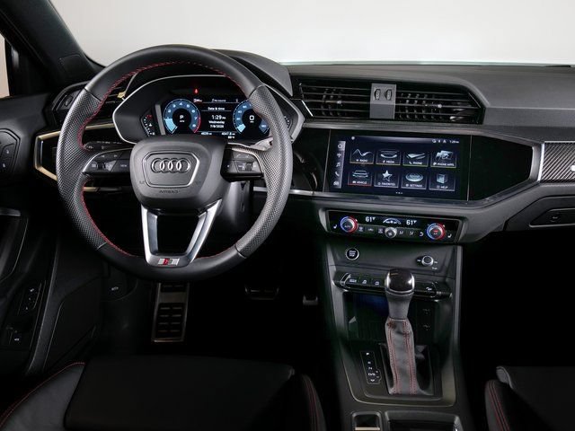 Certified 2025 Audi Q3 2.0T Premium Plus w/ Premium Plus Package AWD/4WD image 12